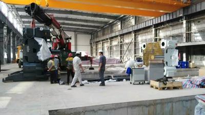 注塑机作业 (34)