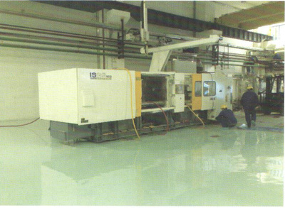 东芝500T在环养地板车间移位