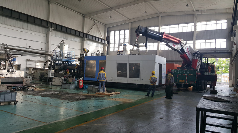 2800T注塑机工厂搬迁